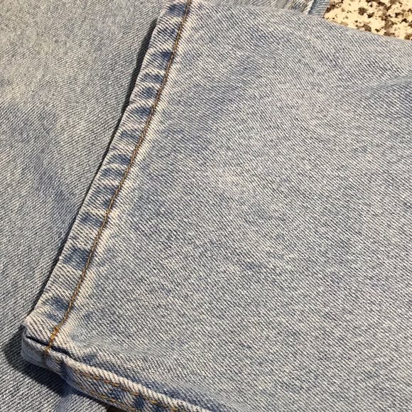 Jeans - Picture 2 of 4